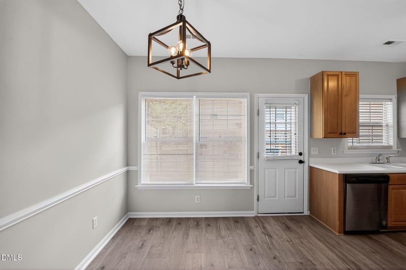 257 Dairy Rd, Clayton, NC 27520