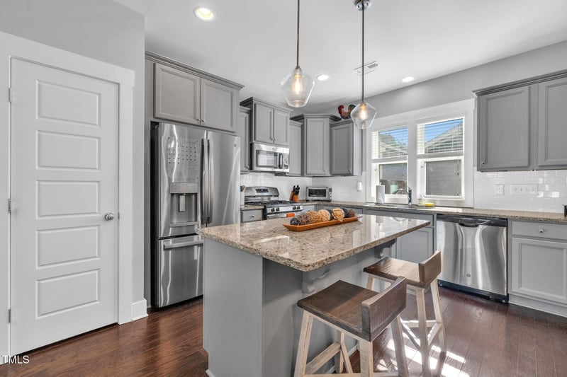 257 Douglas Falls Dr, Wendell, NC 27591