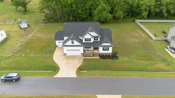 257 Hampshire Ct, Four Oaks, NC 27524