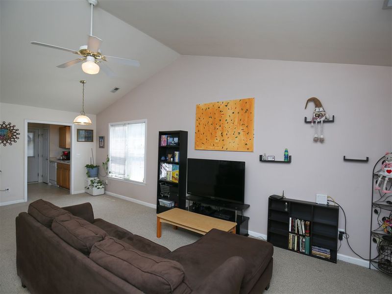 257 Highgate Cir, Wake Forest, NC 27587