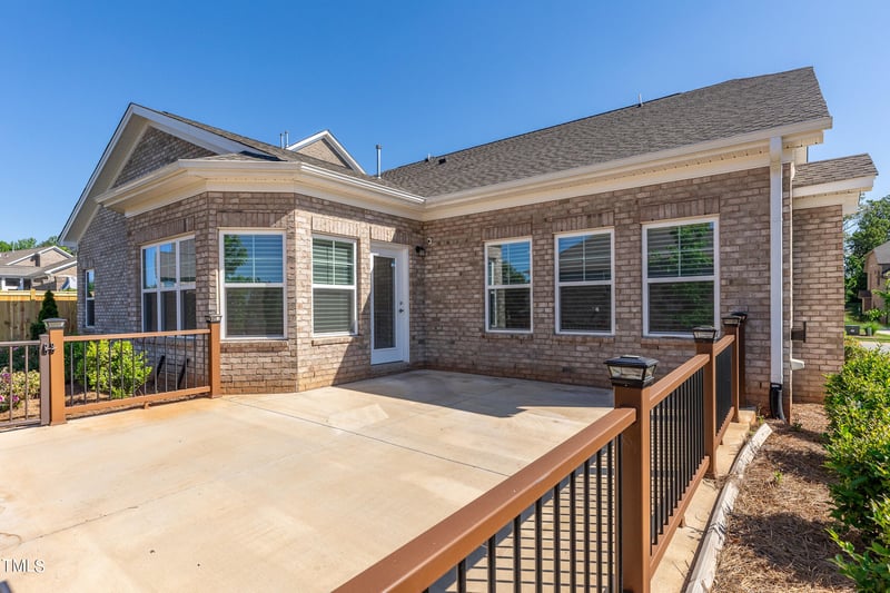 257 Macallan Dr, Burlington, NC 27215