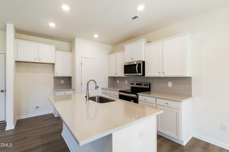 257 Pecan Valley Way, Four Oaks, NC 27524