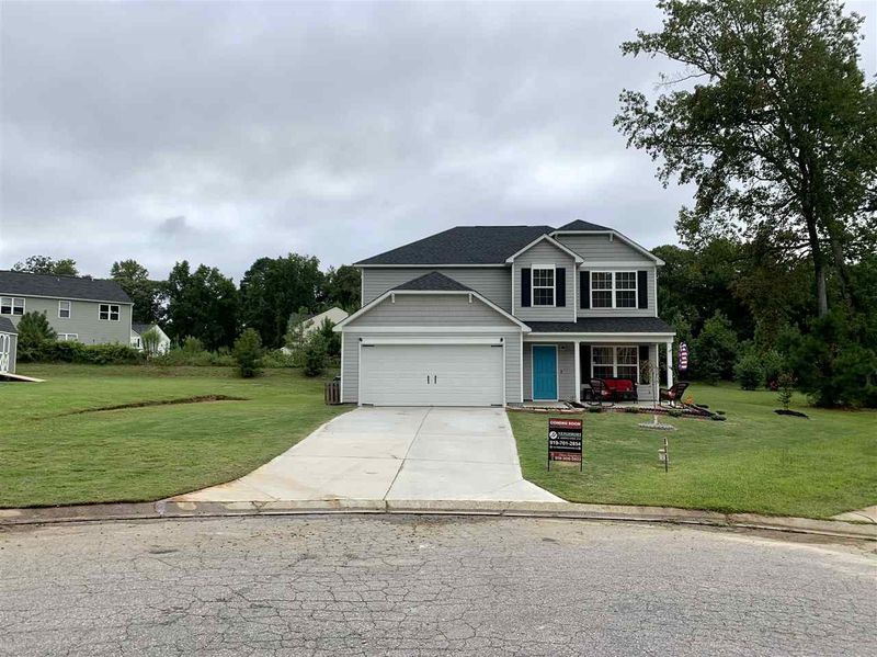 257 Ridgemoore Ct, Four Oaks, NC 27524