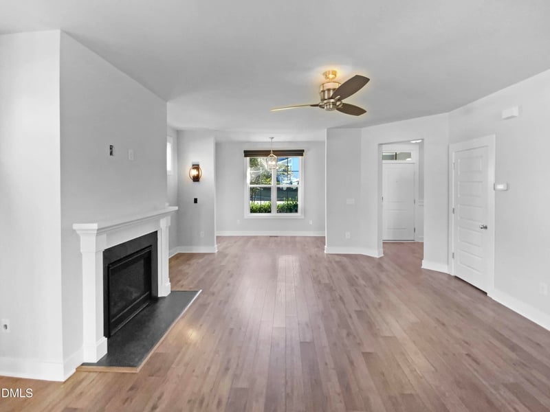 257 Sunset Bluffs Dr, Fuquay Varina, NC 27526