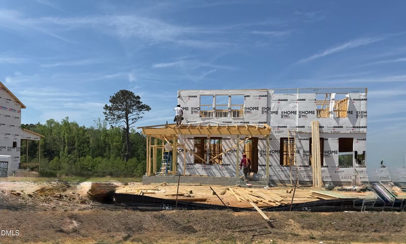 257 Sweetfern Ln, Zebulon, NC 27597
