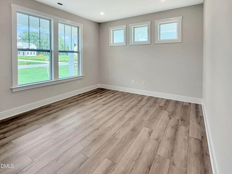 257 Sweetfern Ln, Zebulon, NC 27597
