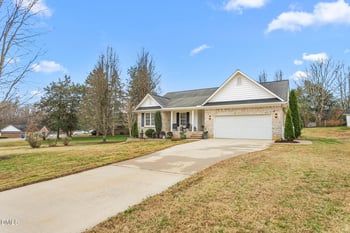 2572 Farrell Rd, Mebane, NC 27302