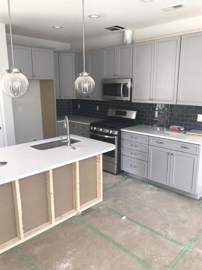 2572 Rambling Creek Rd #4, Apex, NC 27523