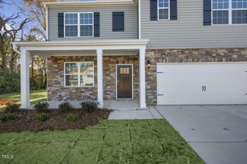 2573 Summersby Dr, Mebane, NC 27302