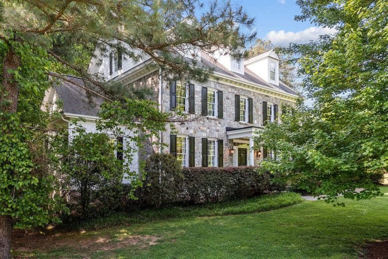 2574 Bittersweet Dr, Durham, NC 27705