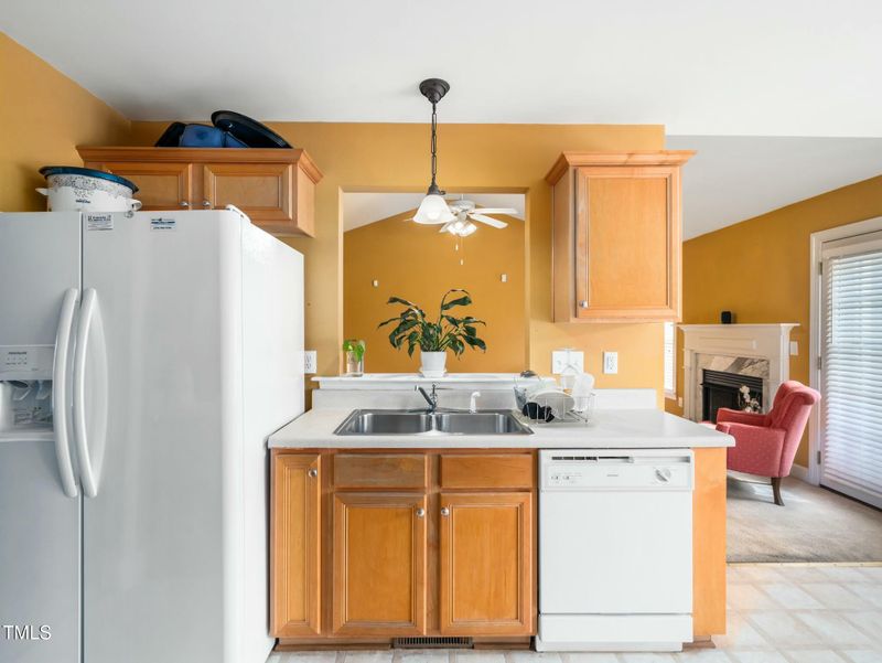 2574 Primrose Ln, Creedmoor, NC 27522