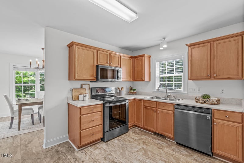 2575 Primrose Ln, Creedmoor, NC 27522