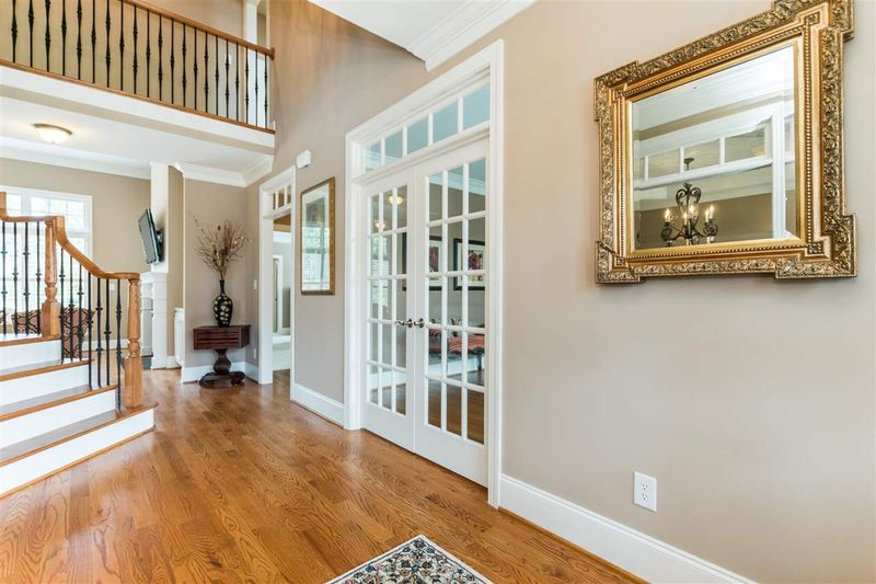 2575 Spurwood Ct, Apex, NC 27502