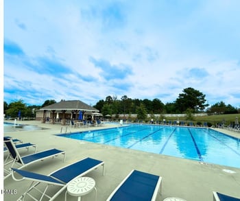 2579 Valley Dr, Clayton, NC 27520