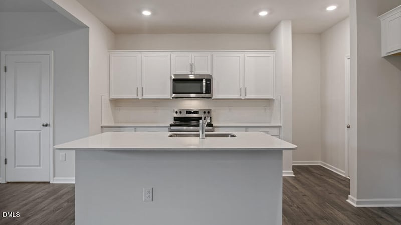 258 Chapel St, Fuquay Varina, NC 27526