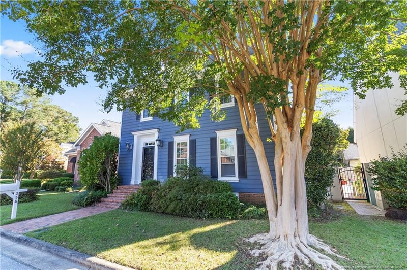 258 Courtyard Ln, Fayetteville, NC 28303