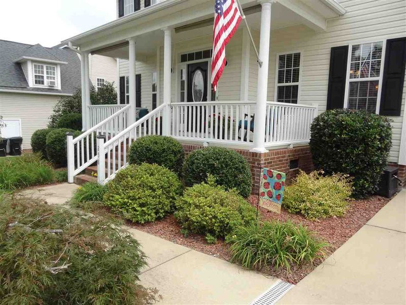 258 Great Oak Dr, Garner, NC 27529