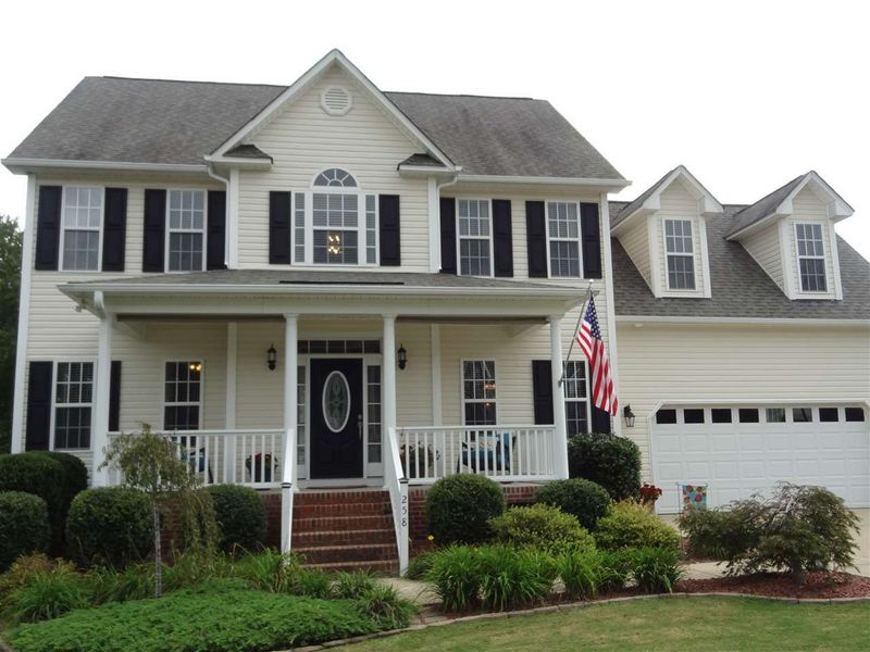 258 Great Oak Dr, Garner, NC 27529