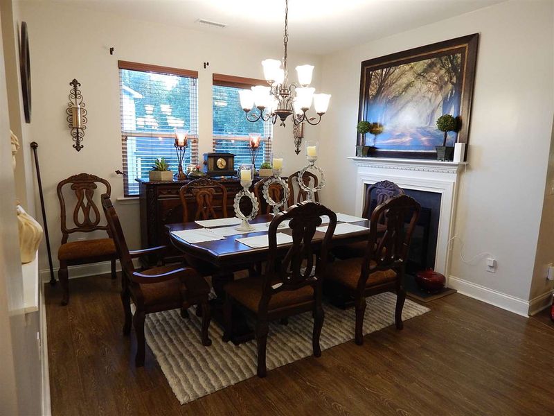 258 Rolling Meadows Dr, Clayton, NC 27527