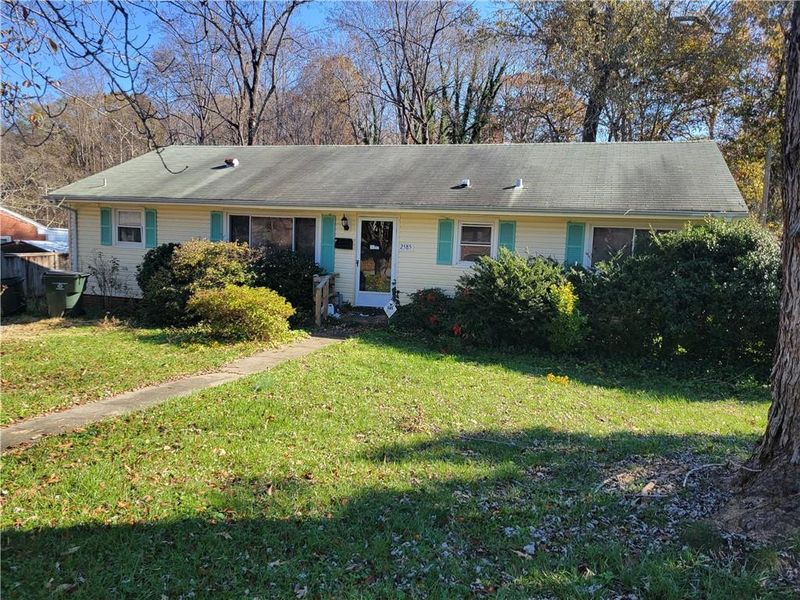 2585 Hyde St, Burlington, NC 27217