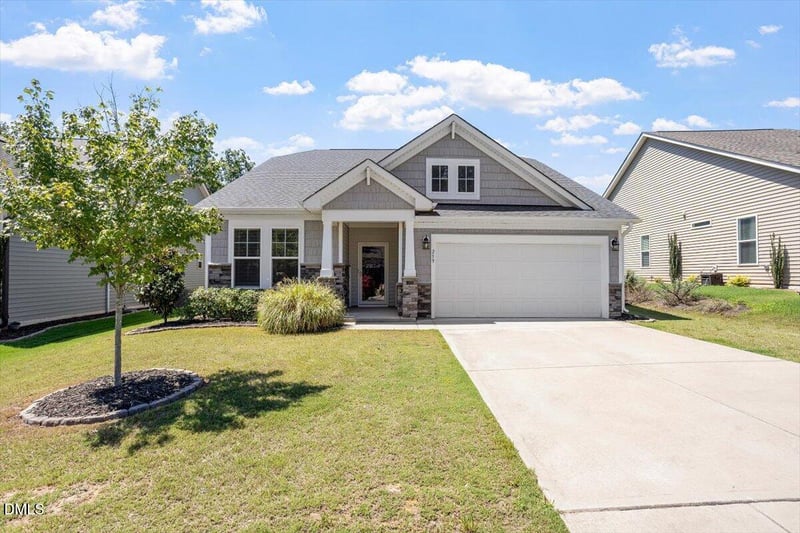 259 Carbone Ln, Clayton, NC 27527