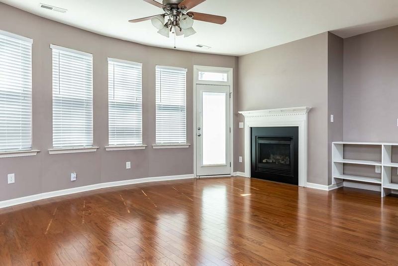 259 Murray Glen Dr, Cary, NC 27519