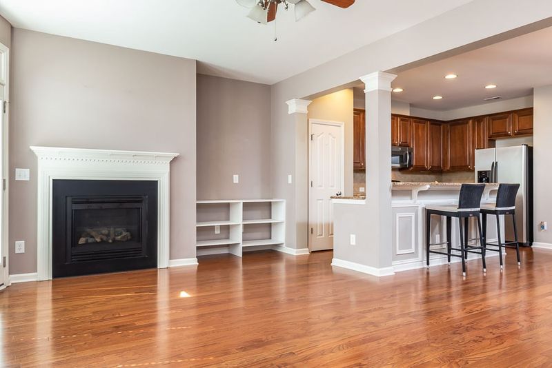 259 Murray Glen Dr, Cary, NC 27519