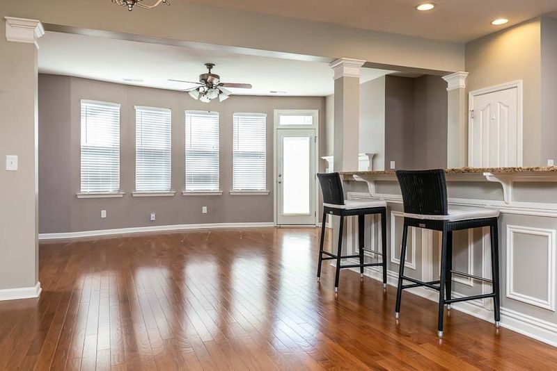 259 Murray Glen Dr, Cary, NC 27519