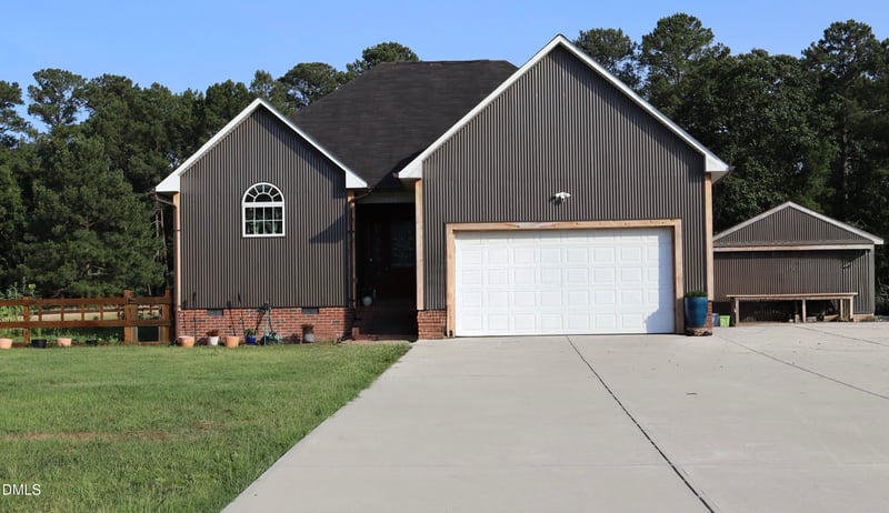 259 Sandollar Ct, Sanford, NC 27332