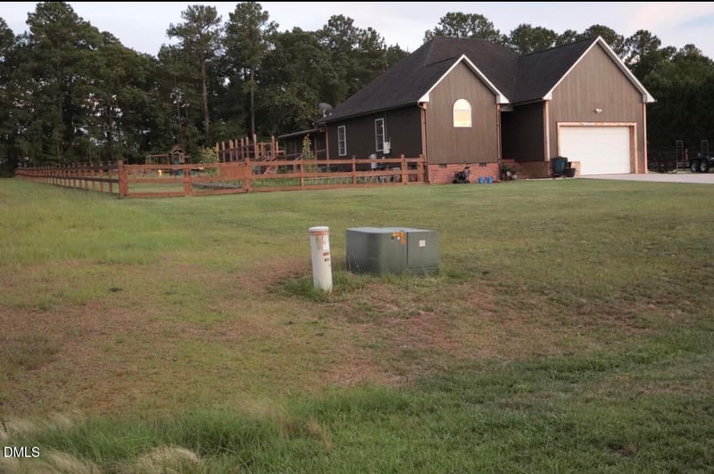 259 Sandollar Ct, Sanford, NC 27332