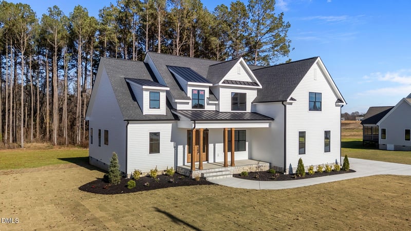 2590 Lassiter Rd, Four Oaks, NC 27524