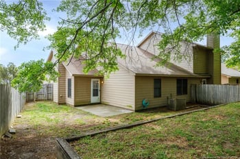 2591 Gotts Ln, Fayetteville, NC 28306