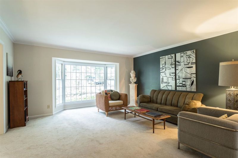 26 Banbury Ln #26, Chapel Hill, NC 27517