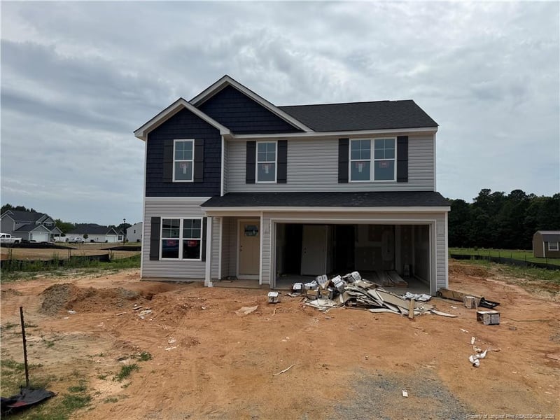 26 Baxley Dr, Dunn, NC 28334