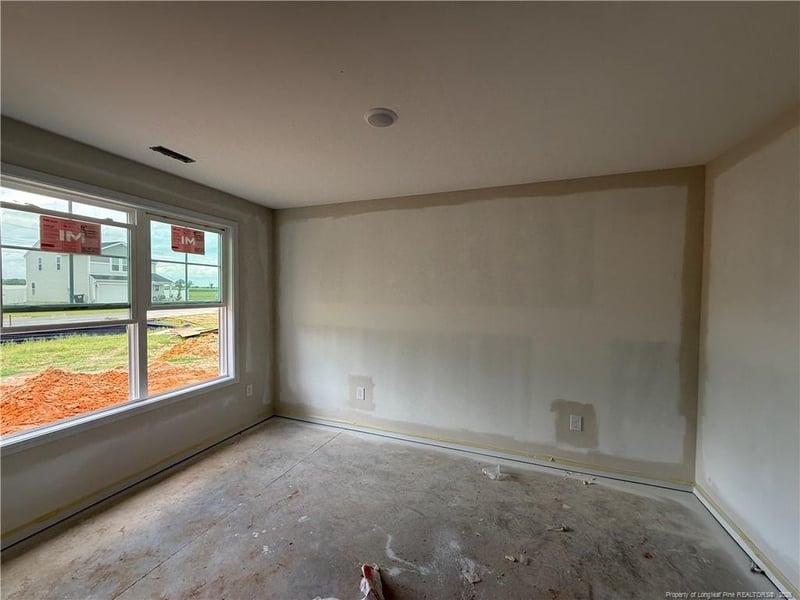 26 Baxley Dr, Dunn, NC 28334