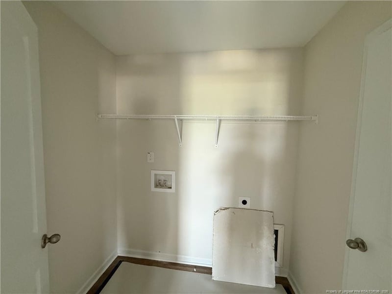 26 Baxley Dr, Dunn, NC 28334