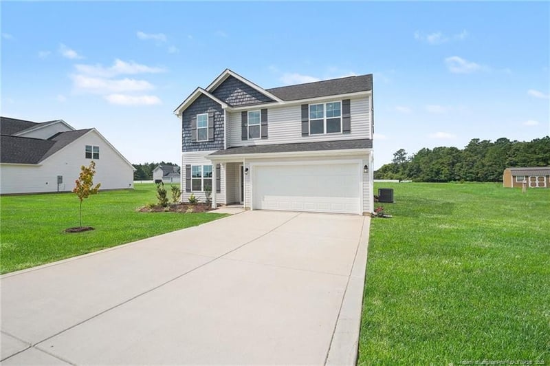 26 Baxley Dr, Dunn, NC 28334