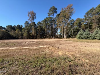 26 Charred Oak Ct, Lillington, NC 27546