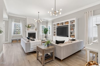 26 Chatsworth Ln, Clayton, NC 27527