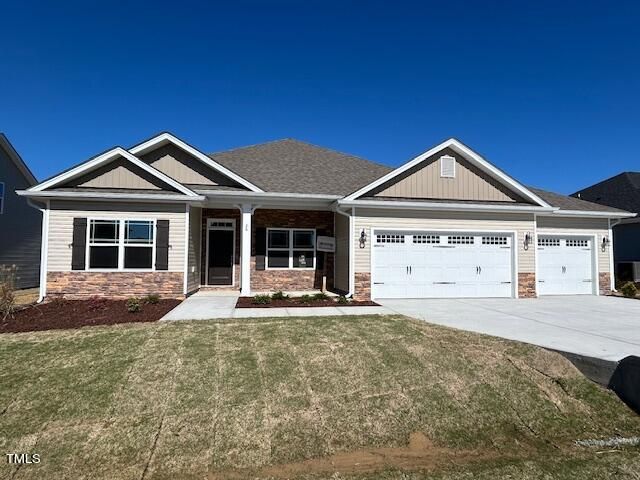 26 S Cousins Ct, Smithfield, NC 27577