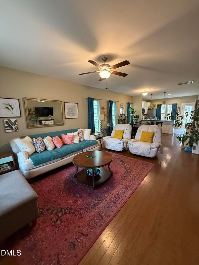 26 Danbury Ct, Pittsboro, NC 27312