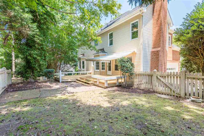26 Edinburgh Pl, Clayton, NC 27527