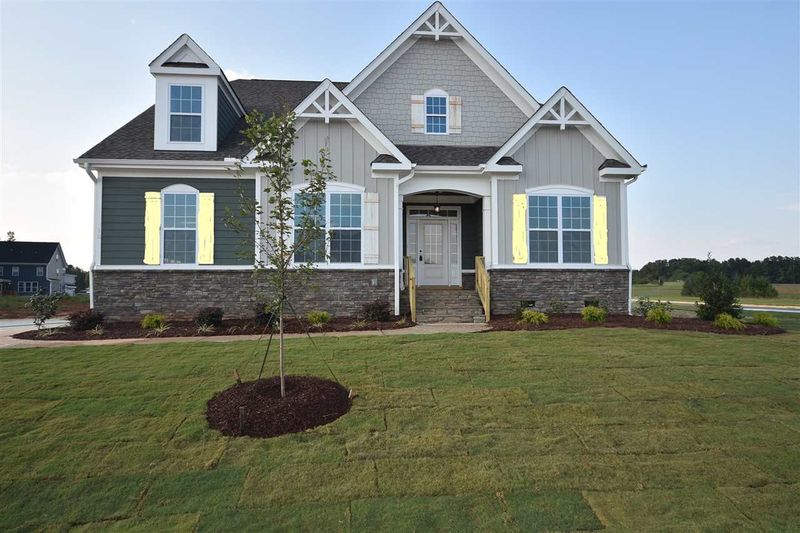 26 Gianna Dr, Clayton, NC 27527