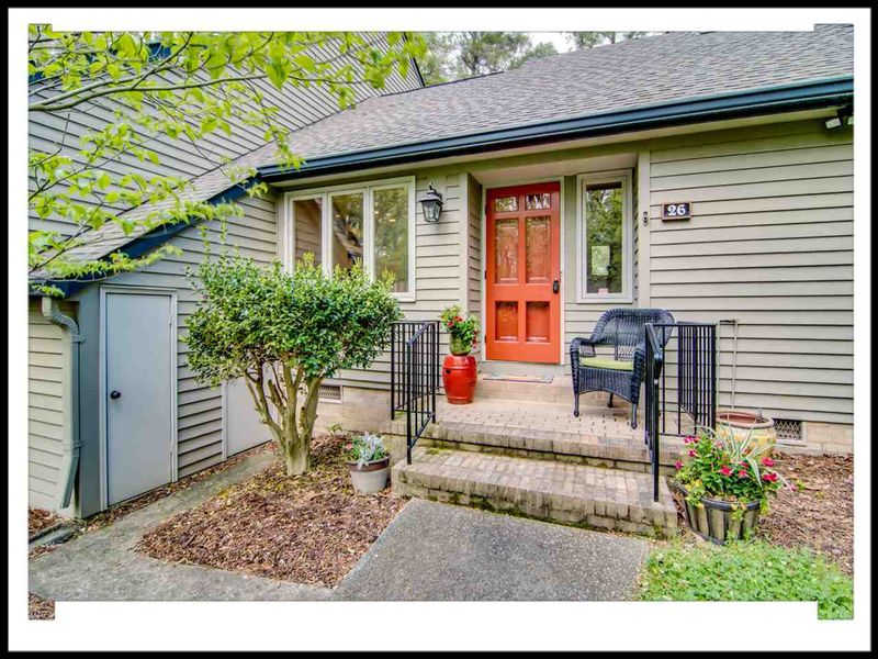 26 Glenmore Dr, Durham, NC 27707