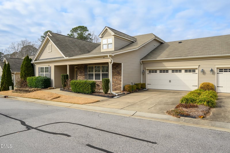 26 Milan Ct, Clayton, NC 27527
