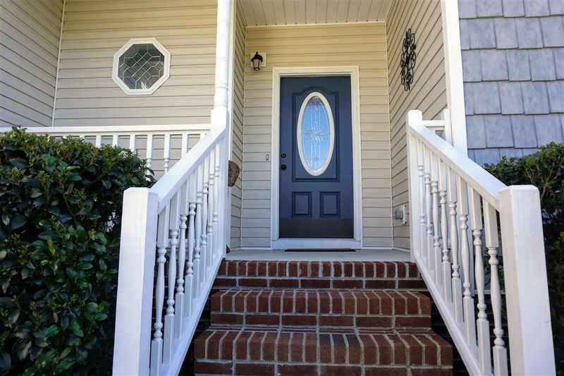 26 Moonlight Dr, Fuquay Varina, NC 27526