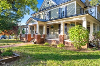 26 Oak St, Roxboro, NC 27573