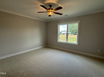 26 Royal Ave, Selma, NC 27576