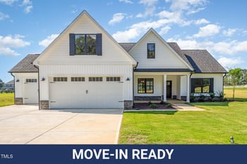 26 Royal Ave, Selma, NC 27576