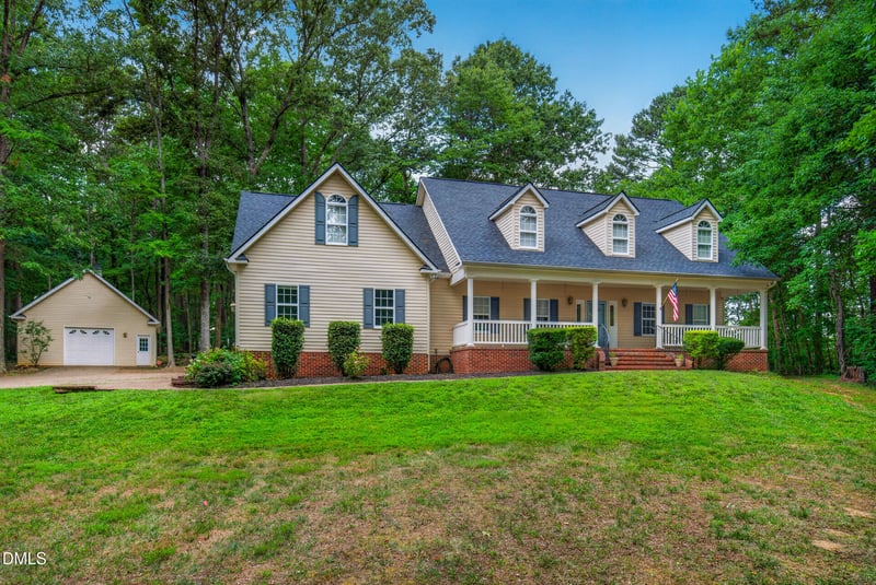 26 Shadymont Dr, Pittsboro, NC 27312